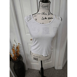 Venus Lace Tank Size S